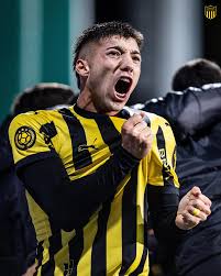 Este jugador es Damian Garcia